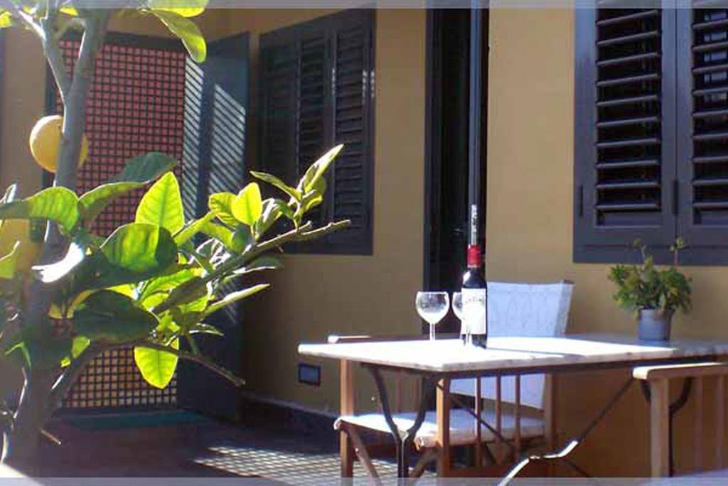 Anita'S Bed And Breakfast Barcelona Exterior photo